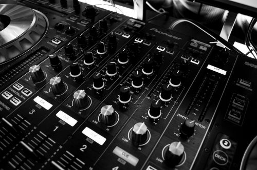 Mixer Musik DJ Beschallung Mixer Musik DJ Beschallung